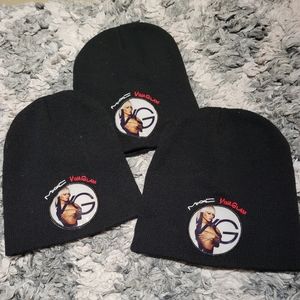 1 MAC COSMETICS VIVA GLAM Beanie